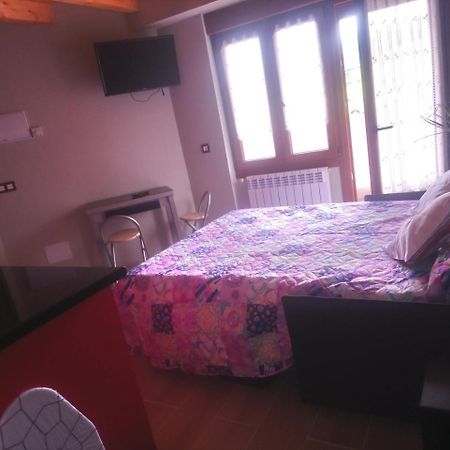 La Besnada Apartment Nieda Екстериор снимка