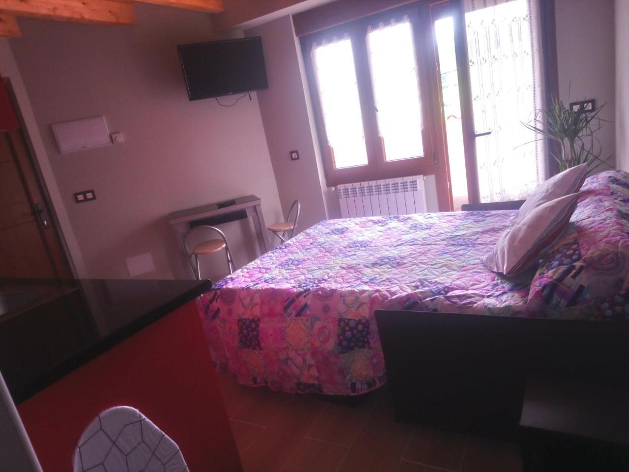 La Besnada Apartment Nieda Екстериор снимка